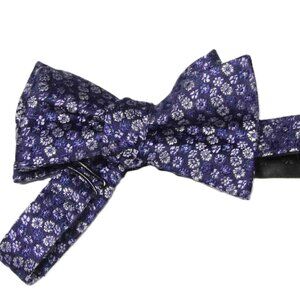 DANIEL CREMIEUX Silk Bow Tie Navy Blue White Floral Self Tie Men's OS Adjustable